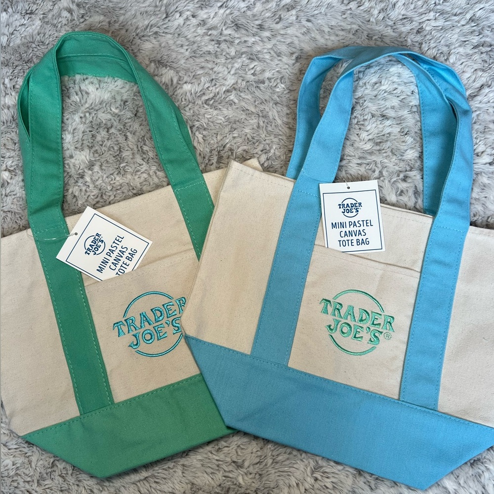 VIRAL Trader Joe’s Mini Pastel Canvas Bags - set of 2